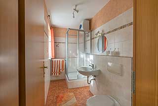 Bad mit Dusche